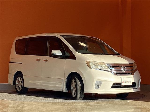 日産 セレナ 16枚目