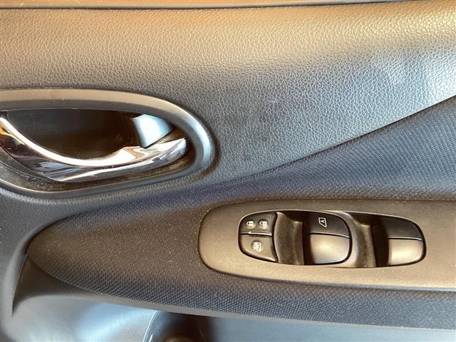 日産 セレナ 43枚目