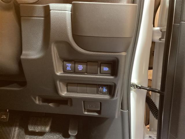 トヨタ シエンタ 10枚目