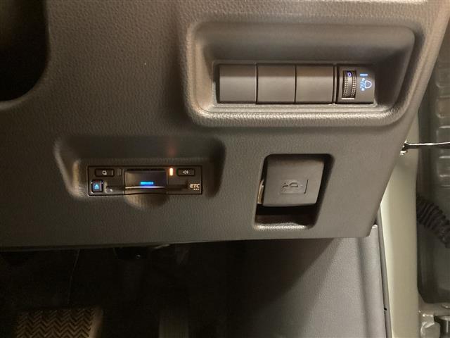 トヨタ シエンタ 8枚目