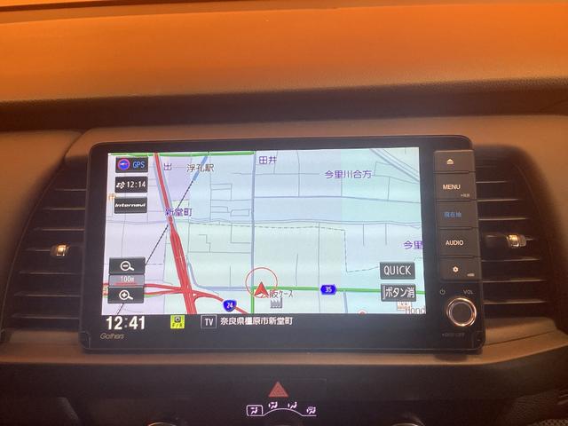 フィット ホーム　ＥＴＣ　バックカメラ　ナビ　ＴＶ　クリアランスソナー　オートクルーズコントロール　レーンアシスト　衝突被害軽減システム　オートライト　ＬＥＤヘッドランプ　スマートキー（7枚目）