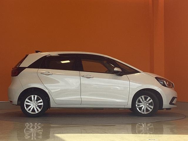 フィット ホーム　ＥＴＣ　バックカメラ　ナビ　ＴＶ　クリアランスソナー　オートクルーズコントロール　レーンアシスト　衝突被害軽減システム　オートライト　ＬＥＤヘッドランプ　スマートキー（18枚目）