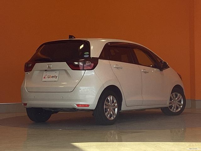 フィット ホーム　ＥＴＣ　バックカメラ　ナビ　ＴＶ　クリアランスソナー　オートクルーズコントロール　レーンアシスト　衝突被害軽減システム　オートライト　ＬＥＤヘッドランプ　スマートキー（19枚目）