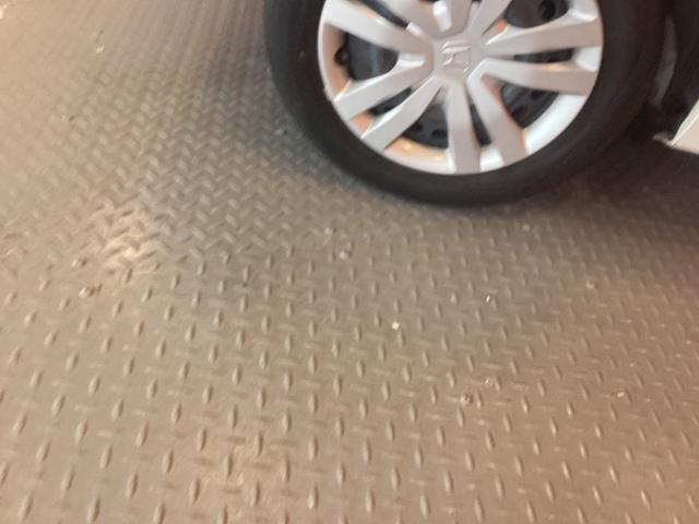 フィット ホーム　ＥＴＣ　バックカメラ　ナビ　ＴＶ　クリアランスソナー　オートクルーズコントロール　レーンアシスト　衝突被害軽減システム　オートライト　ＬＥＤヘッドランプ　スマートキー（25枚目）