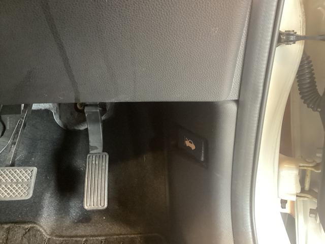 フィット ホーム　ＥＴＣ　バックカメラ　ナビ　ＴＶ　クリアランスソナー　オートクルーズコントロール　レーンアシスト　衝突被害軽減システム　オートライト　ＬＥＤヘッドランプ　スマートキー（33枚目）