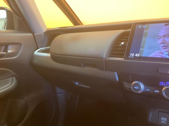 フィット ホーム　ＥＴＣ　バックカメラ　ナビ　ＴＶ　クリアランスソナー　オートクルーズコントロール　レーンアシスト　衝突被害軽減システム　オートライト　ＬＥＤヘッドランプ　スマートキー（35枚目）