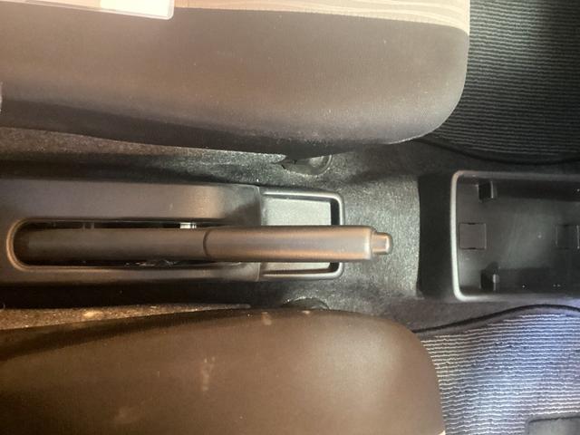 ミライース Ｌ　ＥＴＣ　キーレスエントリー　アイドリングストップ　ＣＶＴ　盗難防止システム　ＡＢＳ　ＥＳＣ　ＣＤ　衝突安全ボディ　エアコン　パワーステアリング　パワーウィンドウ（14枚目）