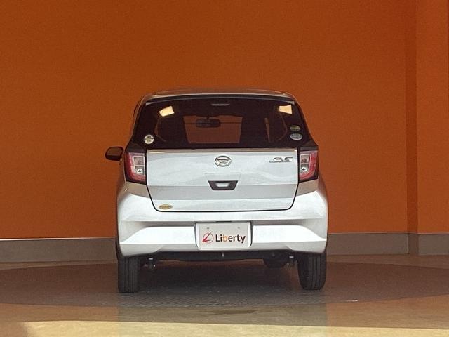 ミライース Ｌ　ＥＴＣ　キーレスエントリー　アイドリングストップ　ＣＶＴ　盗難防止システム　ＡＢＳ　ＥＳＣ　ＣＤ　衝突安全ボディ　エアコン　パワーステアリング　パワーウィンドウ（20枚目）