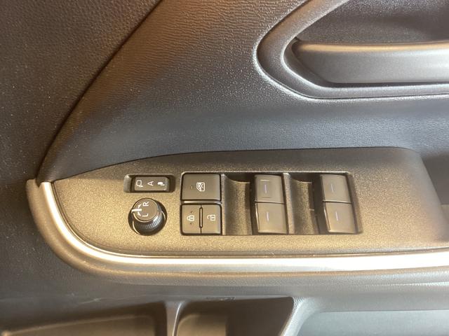 ノア Ｓ－Ｇ　ディスプレイオーディオ　バックカメラ　ナビ　ＴＶ　オートクルーズコントロール　レーンアシスト　衝突被害軽減システム　両側スライド・片側電動　オートマチックハイビーム　ＬＥＤヘッドランプ　スマートキー（13枚目）