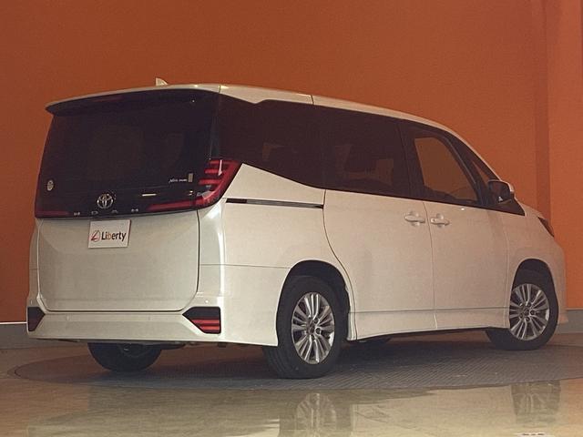 ノア Ｓ－Ｇ　ディスプレイオーディオ　バックカメラ　ナビ　ＴＶ　オートクルーズコントロール　レーンアシスト　衝突被害軽減システム　両側スライド・片側電動　オートマチックハイビーム　ＬＥＤヘッドランプ　スマートキー（18枚目）