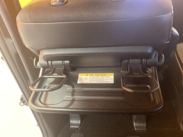 ノア Ｓ－Ｇ　ディスプレイオーディオ　バックカメラ　ナビ　ＴＶ　オートクルーズコントロール　レーンアシスト　衝突被害軽減システム　両側スライド・片側電動　オートマチックハイビーム　ＬＥＤヘッドランプ　スマートキー（40枚目）