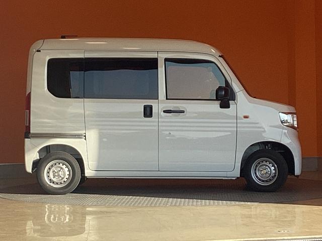 Ｎ－ＶＡＮ Ｇ　ＣＶＴ　衝突被害軽減システム　クリアランスソナー　オートクルーズコントロール　レーンアシスト　両側スライドドア　アイドリングストップ　オートライト　ＥＳＣ　エアコン　パワーウィンドウ（17枚目）