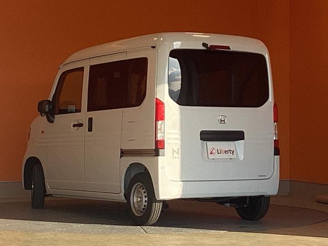 Ｎ－ＶＡＮ Ｇ　ＣＶＴ　衝突被害軽減システム　クリアランスソナー　オートクルーズコントロール　レーンアシスト　両側スライドドア　アイドリングストップ　オートライト　ＥＳＣ　エアコン　パワーウィンドウ（20枚目）