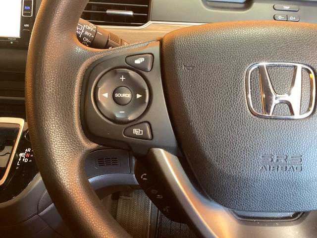 ホンダ フリードハイブリッド 7枚目