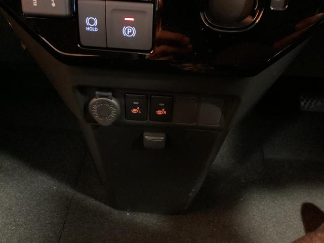 トヨタ ルーミー 12枚目