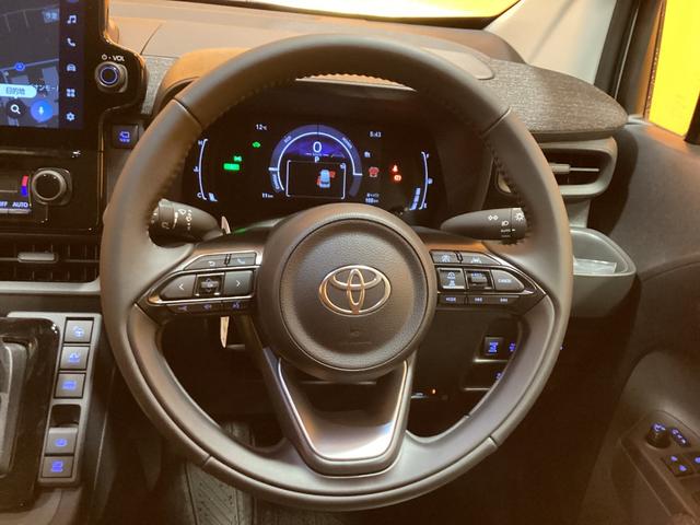 シエンタ ハイブリッドＺ　全周囲カメラ　ナビ　ＴＶ　クリアランスソナー　オートクルーズコントロール　レーンアシスト　パークアシスト　衝突被害軽減システム　両側電動スライドドア　オートマチックハイビーム　オートライト（6枚目）