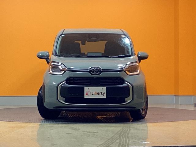 シエンタ ハイブリッドＺ　全周囲カメラ　ナビ　ＴＶ　クリアランスソナー　オートクルーズコントロール　レーンアシスト　パークアシスト　衝突被害軽減システム　両側電動スライドドア　オートマチックハイビーム　オートライト（15枚目）