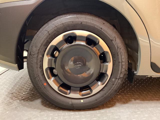 シエンタ ハイブリッドＺ　全周囲カメラ　ナビ　ＴＶ　クリアランスソナー　オートクルーズコントロール　レーンアシスト　パークアシスト　衝突被害軽減システム　両側電動スライドドア　オートマチックハイビーム　オートライト（23枚目）