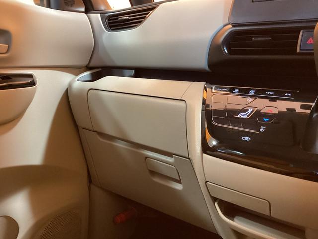 ルークス Ｘ　ＥＴＣ　全周囲カメラ　両側スライド・片側電動　ナビ　ＴＶ　クリアランスソナー　衝突被害軽減システム　スマートキー　アイドリングストップ　電動格納ミラー　ベンチシート　ＣＶＴ（28枚目）