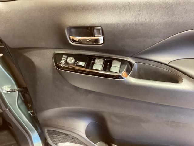 デリカミニ Ｇ　プレミアム　届出済未使用車　禁煙車　衝突軽減Ｂ　マイパイロット　全周囲カメラ　アダプティブクルーズコントロール　両側自動ドア　ＬＥＤヘッドライト　スマートキー　プッシュスタート　アイドリングストップ（40枚目）