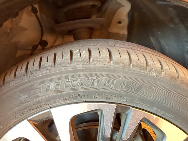 ヤリスクロス ハイブリッドＺ　トヨタセーフティセンス　純正ディスプレイ　Ｂｌｕｅｔｏｏｔｈ対応　パノラミックビューモニター　アダプティブクルーズコントロール　ステアリングヒーター　ＥＴＣ　電子パーキング　前席シートヒーター（24枚目）