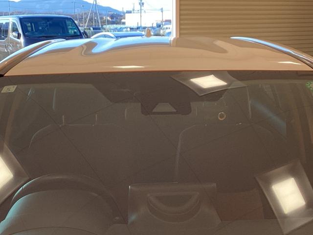 ヤリスクロス ハイブリッドＺ　トヨタセーフティセンス　純正ディスプレイ　Ｂｌｕｅｔｏｏｔｈ対応　パノラミックビューモニター　アダプティブクルーズコントロール　ステアリングヒーター　ＥＴＣ　電子パーキング　前席シートヒーター（27枚目）