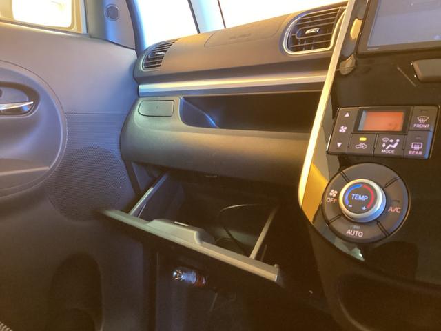 タント Ｘターボ　ＳＡＩＩ　衝突軽減Ｂ　純正ナビ　Ｂカメラ　両側自動ドア　スマートキー　プッシュスタート　アイドリングストップ　ステアリングスイッチ　電動格納ミラー　ヘッドライトレベライザー　オートエアコン（14枚目）