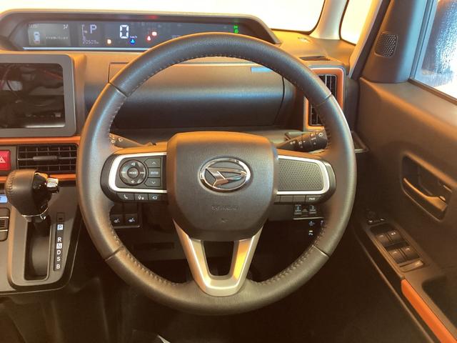 タント ファンクロスターボ　衝突軽減Ｂ　パノラマモニター　両側自動ドア　電子パーキング　ＬＥＤヘッドライト　フォグライト　スマートキー　プッシュスタート　アイドリングストップ　ステアリングスイッチ　純正アルミホイール（6枚目）