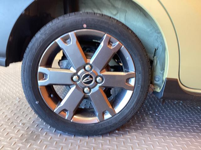 タント ファンクロスターボ　衝突軽減Ｂ　パノラマモニター　両側自動ドア　電子パーキング　ＬＥＤヘッドライト　フォグライト　スマートキー　プッシュスタート　アイドリングストップ　ステアリングスイッチ　純正アルミホイール（23枚目）