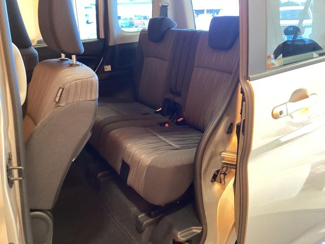 ソリオ ハイブリッドＭＺ　スズキセーフティサポート　純正９インチナビ　Ｂｌｕｅｔｏｏｔｈ対応　全方位カメラ　ヘッドアップディスプレイ　アダプティブクルーズコントロール　両側自動ドア　スマートキー　プッシュスタート（40枚目）