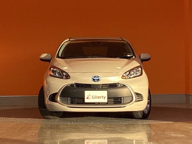 アクア Ｇ　トヨタセーフティセンス　純正ディスプレイ　Ｂｌｕｅｔｏｏｔｈ対応　パノラミックビューモニター　ＥＴＣ　アダプティブクルーズコントロール　ステアリングヒーター　ＬＥＤヘッドライト　スマートキー（15枚目）