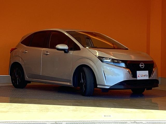 ノート Ｓ　衝突軽減Ｂ　社外ナビ　Ｂｌｕｅｔｏｏｔｈ対応　アラウンドビューモニター　プッシュスタート　電子パーキング　ヘッドライトレベライザー　電動格納ミラー　ステアリングスイッチ（16枚目）