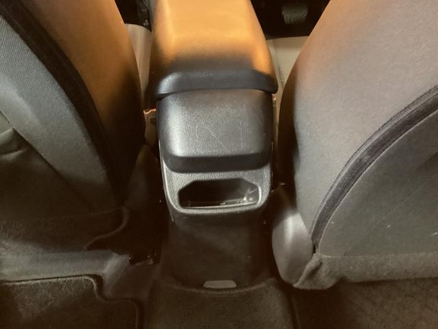 ノート Ｓ　衝突軽減Ｂ　社外ナビ　Ｂｌｕｅｔｏｏｔｈ対応　アラウンドビューモニター　プッシュスタート　電子パーキング　ヘッドライトレベライザー　電動格納ミラー　ステアリングスイッチ（34枚目）