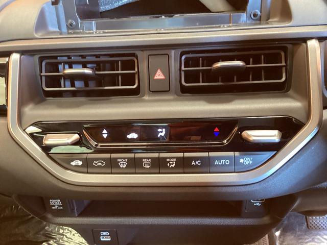 ＷＲ－Ｖ Ｘ　登録済未使用車　禁煙車　ＨｏｎｄａＳＥＮＳＩＮＧ　アダプティブクルーズコントロール　スマートキー　プッシュスタート　ステアリングスイッチ　電動格納ミラー（8枚目）