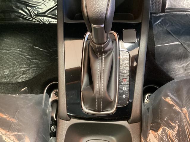 ＷＲ－Ｖ Ｘ　登録済未使用車　禁煙車　ＨｏｎｄａＳＥＮＳＩＮＧ　アダプティブクルーズコントロール　スマートキー　プッシュスタート　ステアリングスイッチ　電動格納ミラー（10枚目）