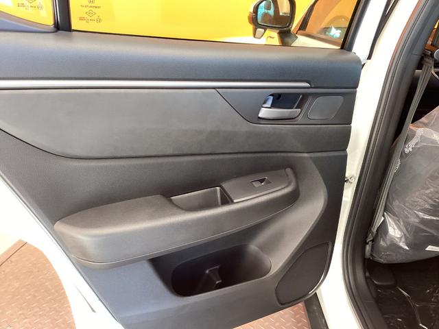 ＷＲ－Ｖ Ｘ　登録済未使用車　禁煙車　ＨｏｎｄａＳＥＮＳＩＮＧ　アダプティブクルーズコントロール　スマートキー　プッシュスタート　ステアリングスイッチ　電動格納ミラー（26枚目）