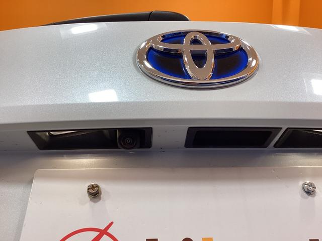 カローラツーリング ハイブリッド　ダブルバイビー　トヨタセーフティセンス　純正ディスプレイ　Ｂｌｕｅｔｏｏｔｈ対応　ＴＶ　Ｂカメラ　ＥＴＣ２．０　アダプティブクルーズコントロール　電子パーキング　ＬＥＤヘッドライト　フォグライト　スマートキー（29枚目）