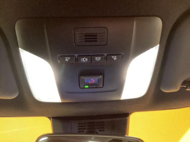 カローラツーリング ハイブリッド　ダブルバイビー　トヨタセーフティセンス　純正ディスプレイ　Ｂｌｕｅｔｏｏｔｈ対応　ＴＶ　Ｂカメラ　ＥＴＣ２．０　アダプティブクルーズコントロール　電子パーキング　ＬＥＤヘッドライト　フォグライト　スマートキー（37枚目）