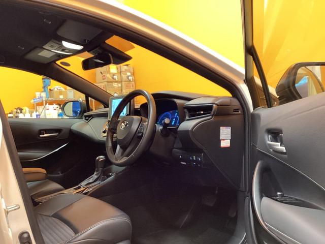 カローラツーリング ハイブリッド　ダブルバイビー　トヨタセーフティセンス　純正ディスプレイ　Ｂｌｕｅｔｏｏｔｈ対応　ＴＶ　Ｂカメラ　ＥＴＣ２．０　アダプティブクルーズコントロール　電子パーキング　ＬＥＤヘッドライト　フォグライト　スマートキー（39枚目）