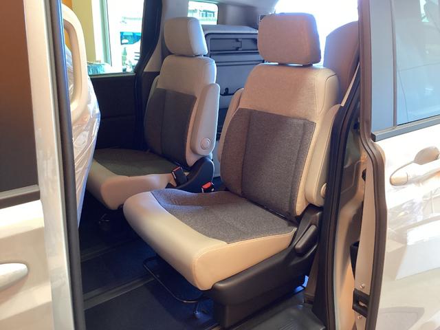 フリード エアー　ＥＸ　登録済未使用車　禁煙車　ＨｏｎｄａＳＥＮＳＩＮＧ　アダプティブクルーズコントロール　電子パーキング　両側自動ドア　ブラインドスポットモニター　ＬＥＤヘッドライト　スマートキー　プッシュスタート（34枚目）