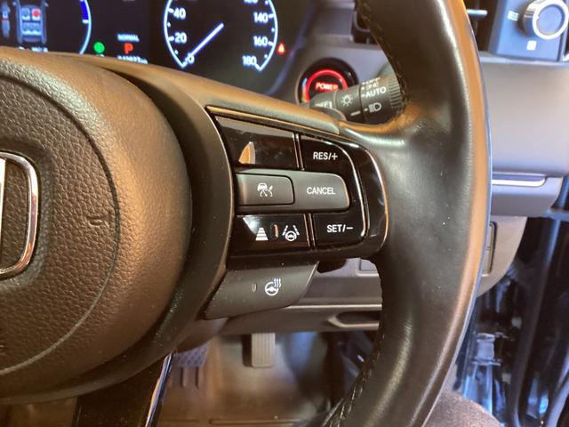 ヴェゼル ｅ：ＨＥＶ　Ｚ　ＨｏｎｄａＳＥＮＳＩＮＧ　純正９インチコネクトナビ　Ｂｌｕｅｔｏｏｔｈ対応　Ｂカメラ　ＥＴＣ２．０　アダプティブクルーズコントロール　電子パーキング　ＬＥＤヘッドライト　スマートキー　プッシュスタート（13枚目）