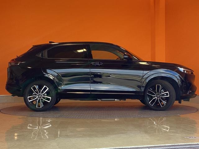 ヴェゼル ｅ：ＨＥＶ　Ｚ　ＨｏｎｄａＳＥＮＳＩＮＧ　純正９インチコネクトナビ　Ｂｌｕｅｔｏｏｔｈ対応　Ｂカメラ　ＥＴＣ２．０　アダプティブクルーズコントロール　電子パーキング　ＬＥＤヘッドライト　スマートキー　プッシュスタート（17枚目）