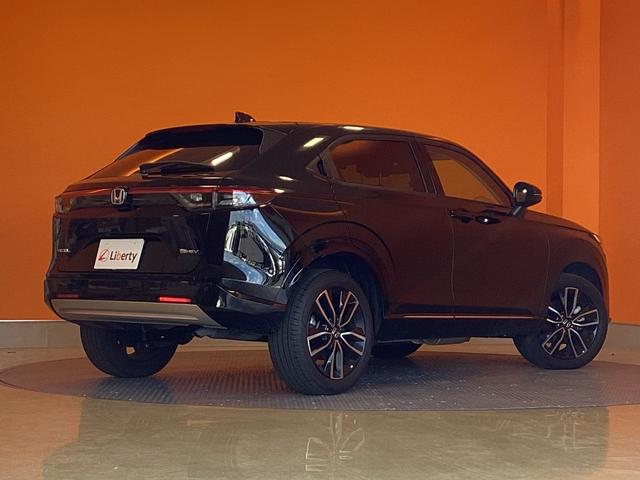 ヴェゼル ｅ：ＨＥＶ　Ｚ　ＨｏｎｄａＳＥＮＳＩＮＧ　純正９インチコネクトナビ　Ｂｌｕｅｔｏｏｔｈ対応　Ｂカメラ　ＥＴＣ２．０　アダプティブクルーズコントロール　電子パーキング　ＬＥＤヘッドライト　スマートキー　プッシュスタート（18枚目）