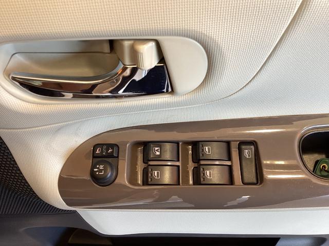 ムーヴキャンバス Ｇメイクアップリミテッド　ＳＡＩＩＩ　ＥＴＣ　全周囲カメラ　両側電動スライドドア　ナビ　ＴＶ　衝突被害軽減システム　オートマチックハイビーム　オートライト　ＬＥＤヘッドランプ　スマートキー　アイドリングストップ　電動格納ミラー（14枚目）