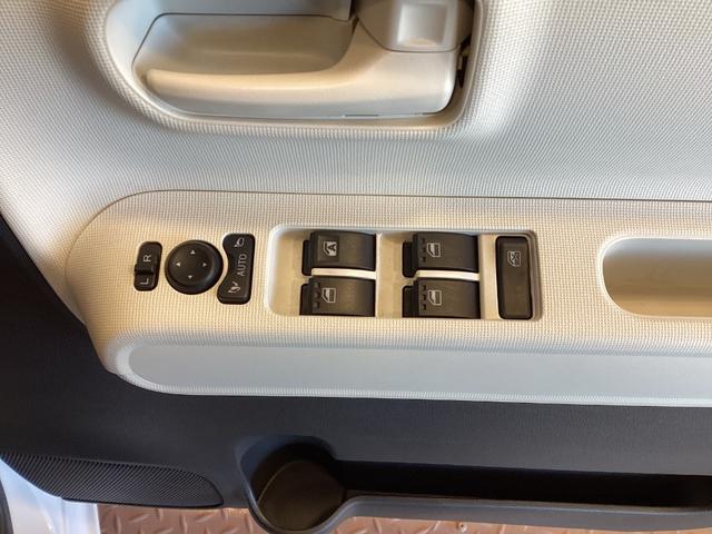 ムーヴキャンバス ストライプスＸ　ＥＴＣ　全周囲カメラ　両側電動スライドドア　ナビ　ＴＶ　クリアランスソナー　衝突被害軽減システム　オートライト　スマートキー　アイドリングストップ　電動格納ミラー　ベンチシート（14枚目）