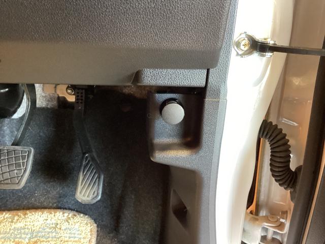 ムーヴキャンバス ストライプスＸ　ＥＴＣ　全周囲カメラ　両側電動スライドドア　ナビ　ＴＶ　クリアランスソナー　衝突被害軽減システム　オートライト　スマートキー　アイドリングストップ　電動格納ミラー　ベンチシート（25枚目）