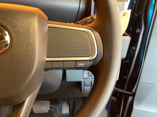 タント カスタムＸ　エコアイドル非装着車　バックカメラ　サイドカメラ　両側電動スライドドア　クリアランスソナー　衝突被害軽減システム　オートライト　ＬＥＤヘッドランプ　スマートキー　アイドリングストップ　電動格納ミラー　シートヒーター（12枚目）