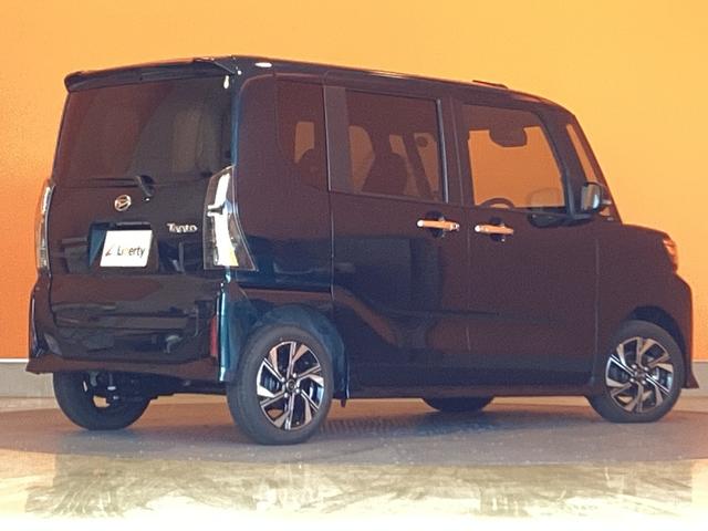 タント カスタムＸ　エコアイドル非装着車　バックカメラ　サイドカメラ　両側電動スライドドア　クリアランスソナー　衝突被害軽減システム　オートライト　ＬＥＤヘッドランプ　スマートキー　アイドリングストップ　電動格納ミラー　シートヒーター（18枚目）