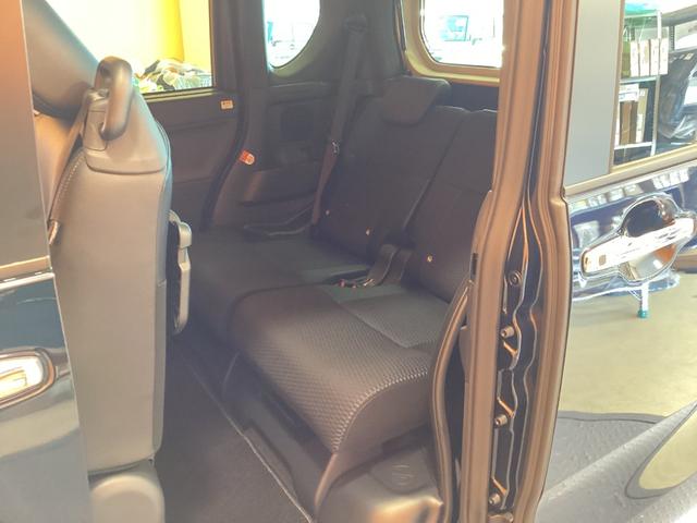 タント カスタムＸ　エコアイドル非装着車　バックカメラ　サイドカメラ　両側電動スライドドア　クリアランスソナー　衝突被害軽減システム　オートライト　ＬＥＤヘッドランプ　スマートキー　アイドリングストップ　電動格納ミラー　シートヒーター（33枚目）