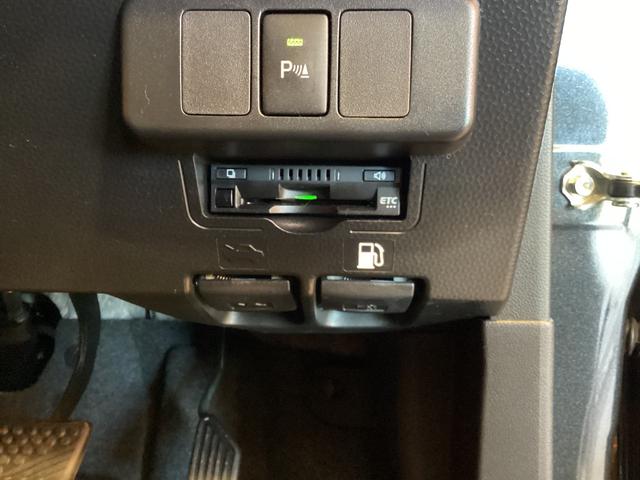 タンク カスタムＧ　ＥＴＣ　バックカメラ　ナビ　ＴＶ　両側電動スライドドア　クリアランスソナー　オートクルーズコントロール　衝突被害軽減システム　アルミホイール　オートマチックハイビーム　オートライト　ＬＥＤヘッドランプ（13枚目）